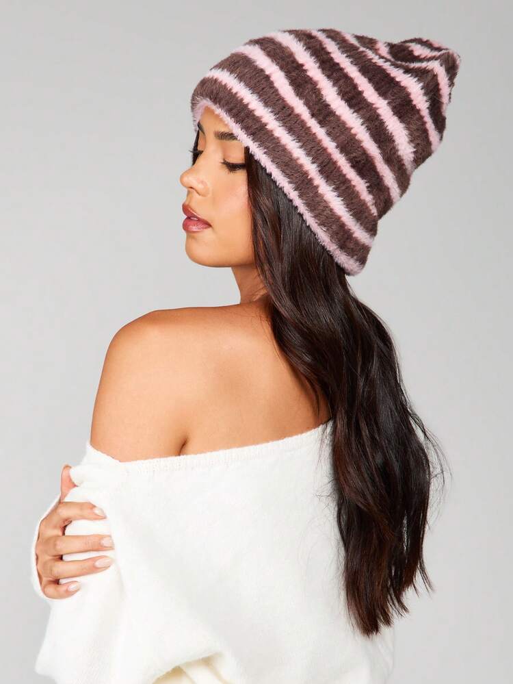 Velliria Knit Beanie – Striped & Fuzzy