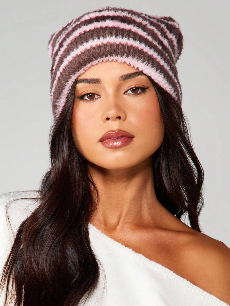 Velliria Knit Beanie – Striped & Fuzzy
