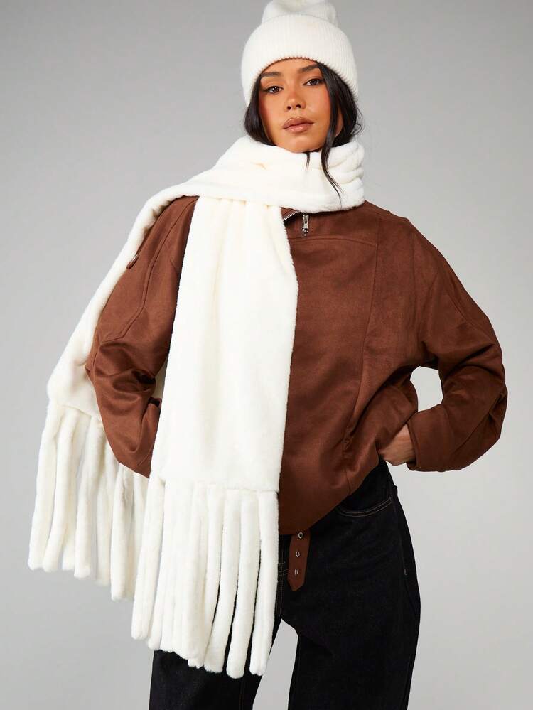 Velliria Knit Scarf – With Fringes