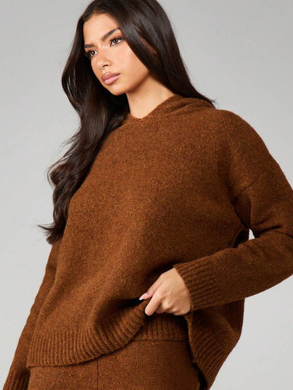 Velliria Knit Lounge Set – Cozy & Minimalist
